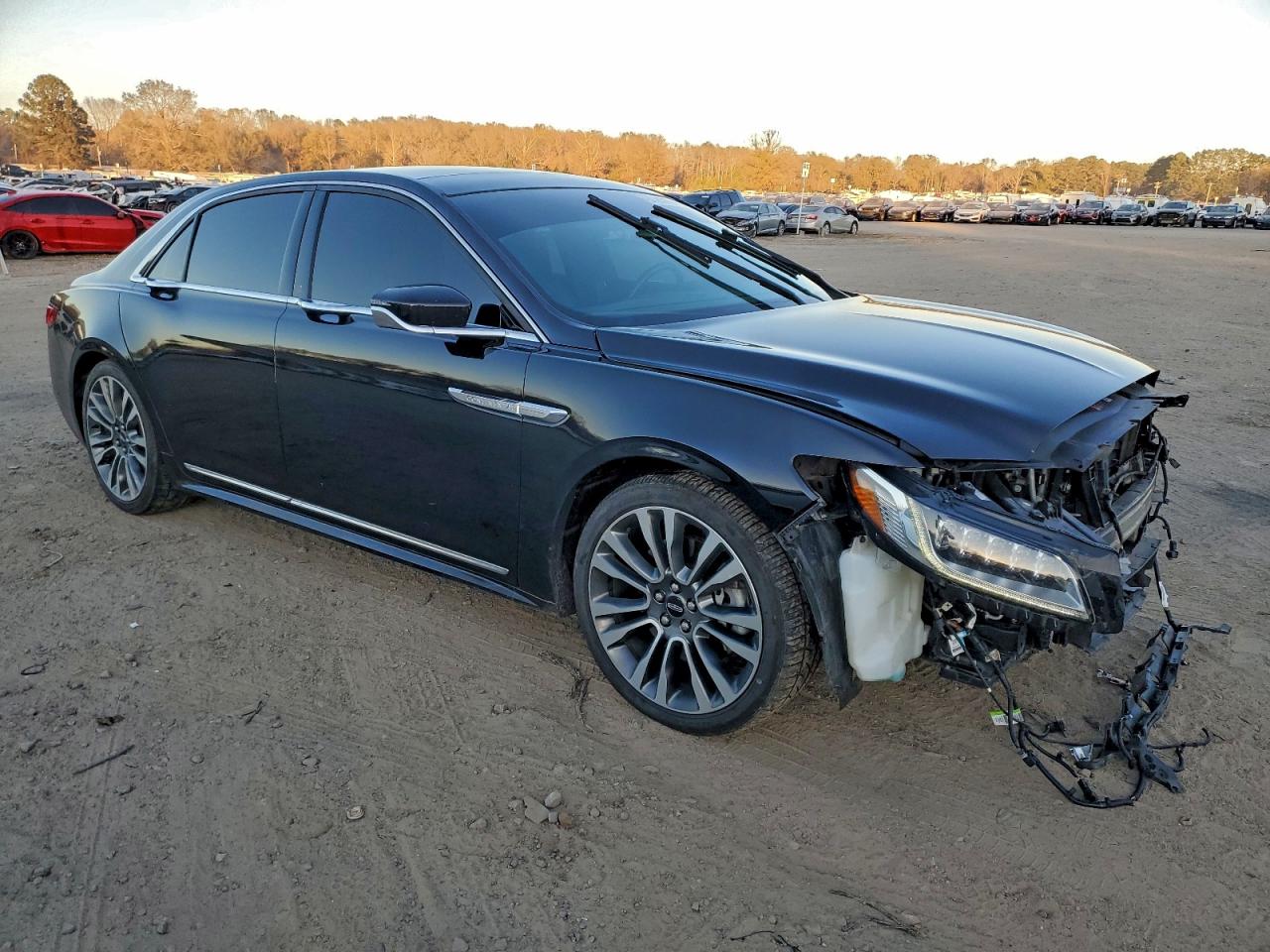 2017 LINCOLN CONTINENTAL RESERVE photo 4