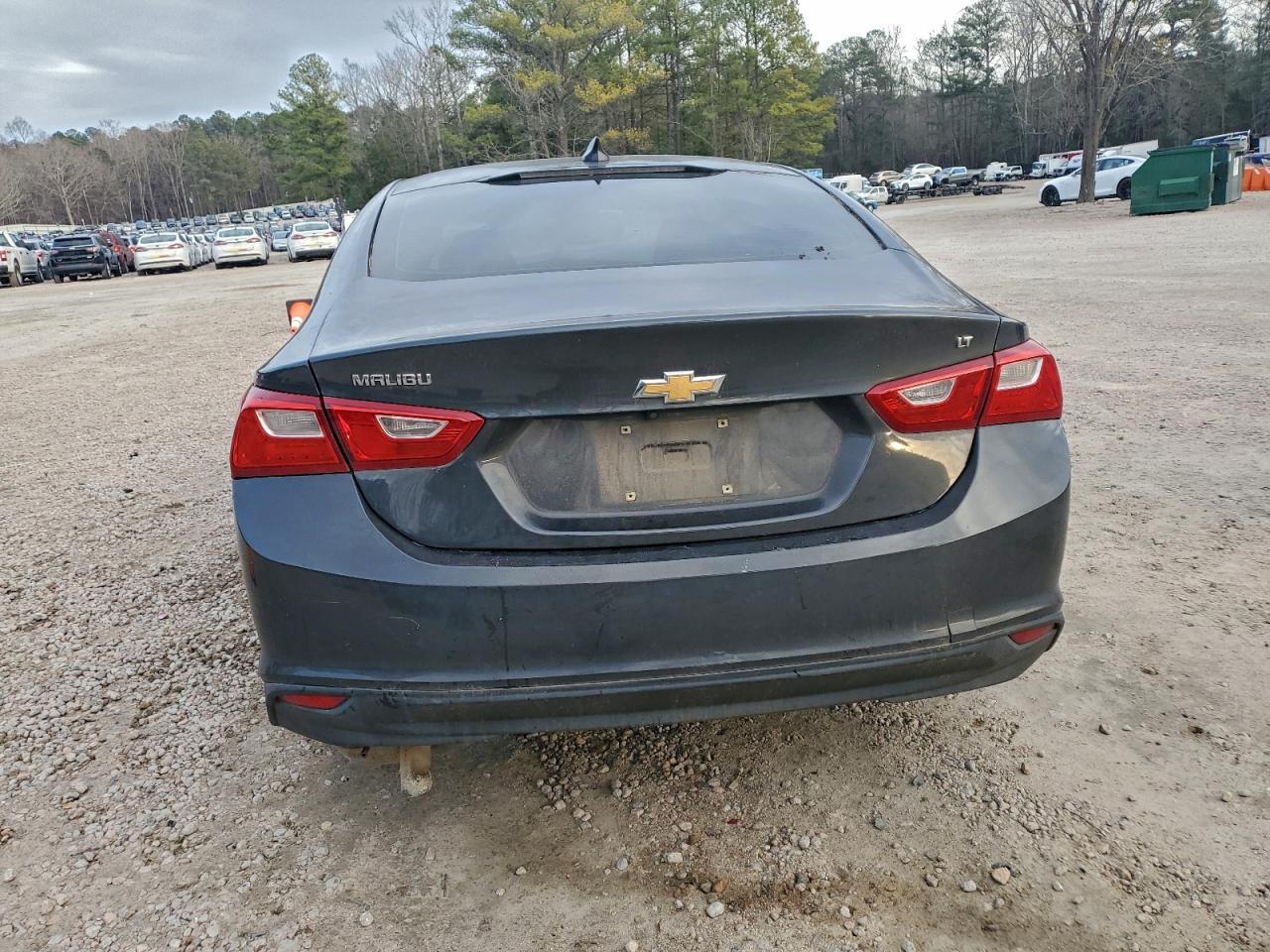 2018 CHEVROLET MALIBU LT photo 6