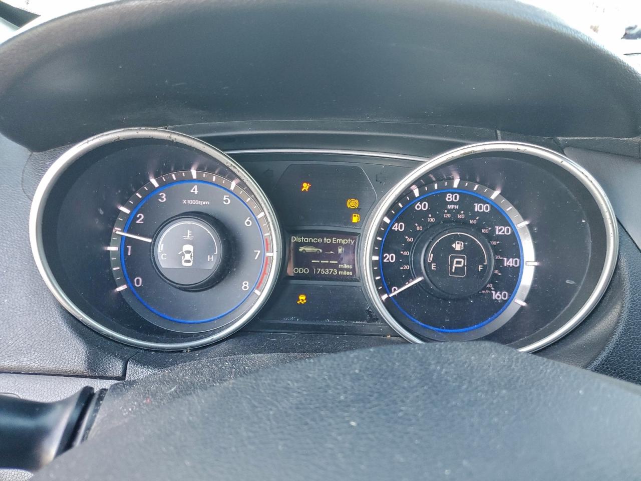2012 HYUNDAI SONATA GLS photo 9