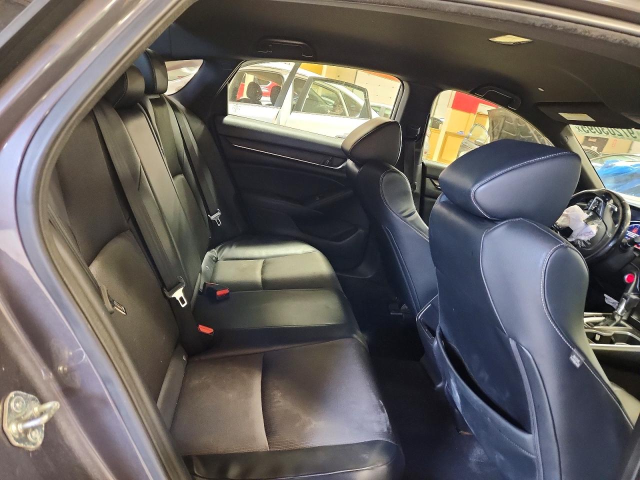 2018 HONDA ACCORD SPORT photo 10