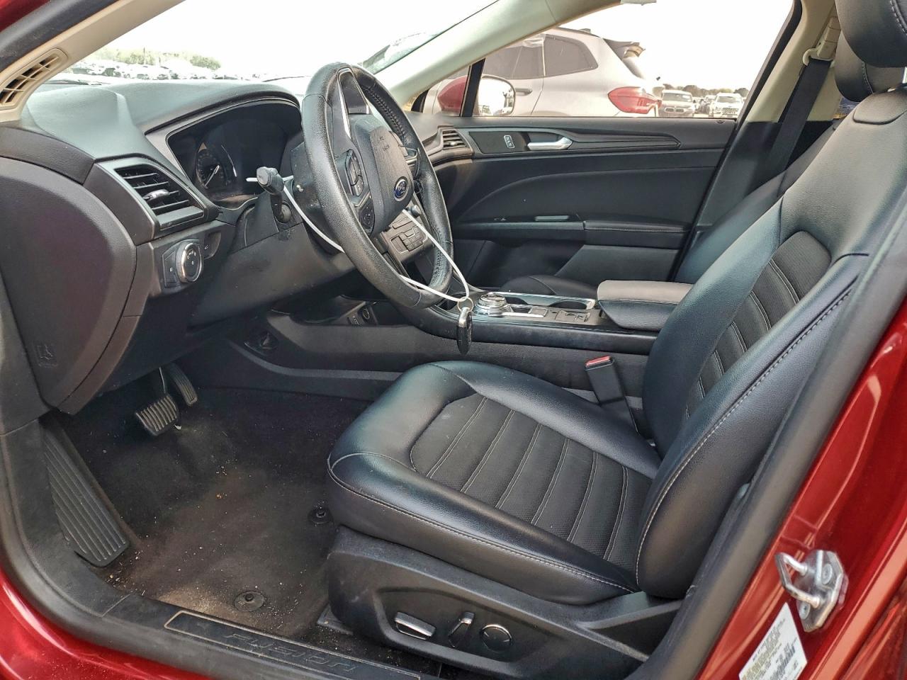 2018 FORD FUSION SE photo 7