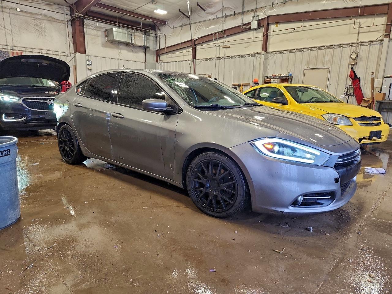 2013 DODGE DART SXT photo 4