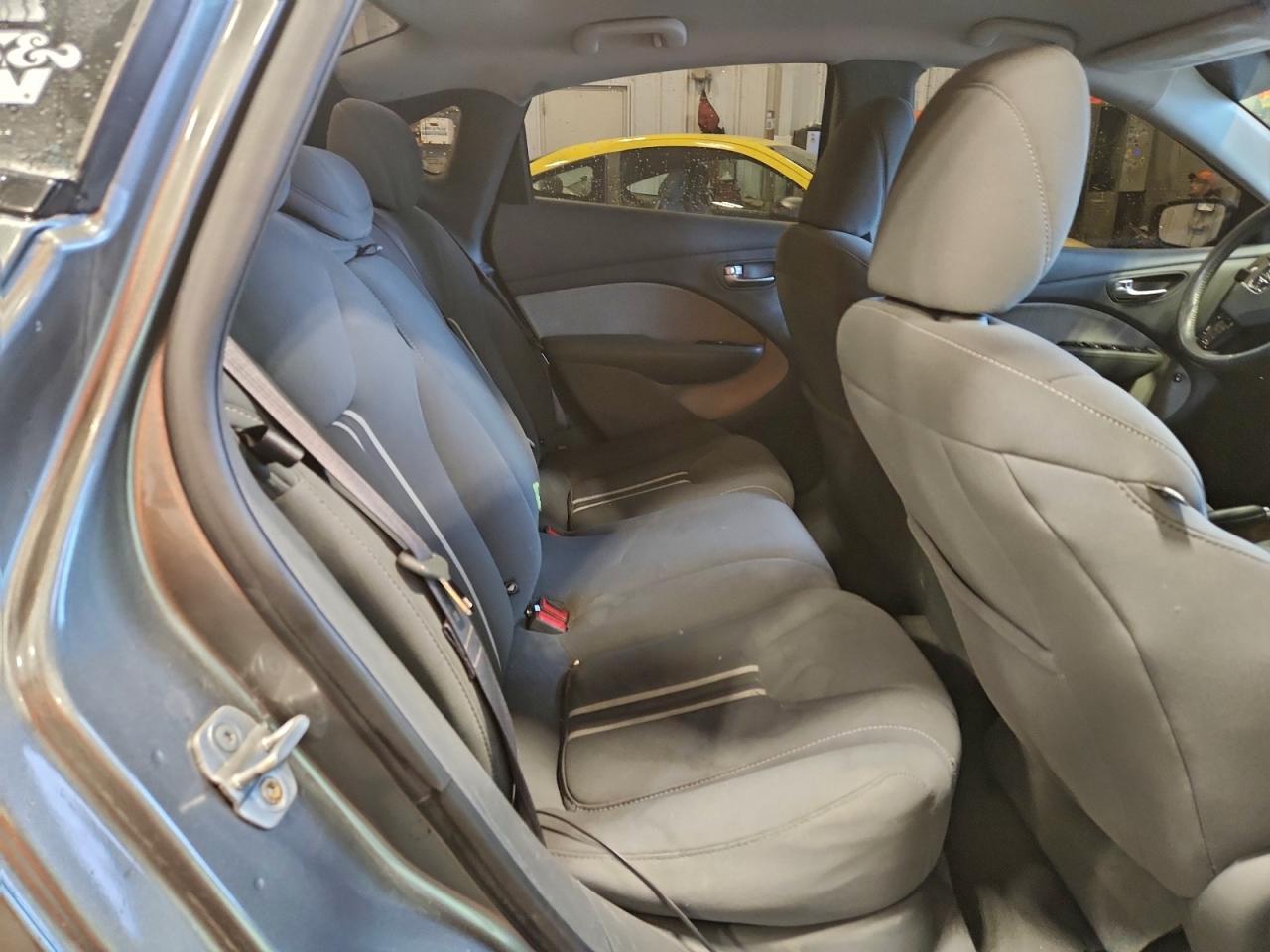 2013 DODGE DART SXT photo 10