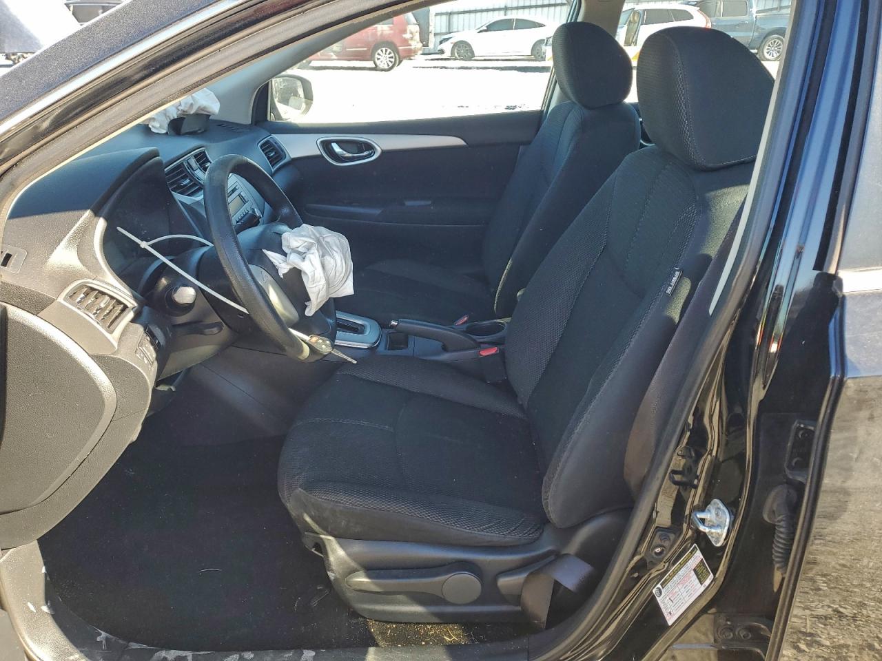 2013 NISSAN SENTRA S photo 7
