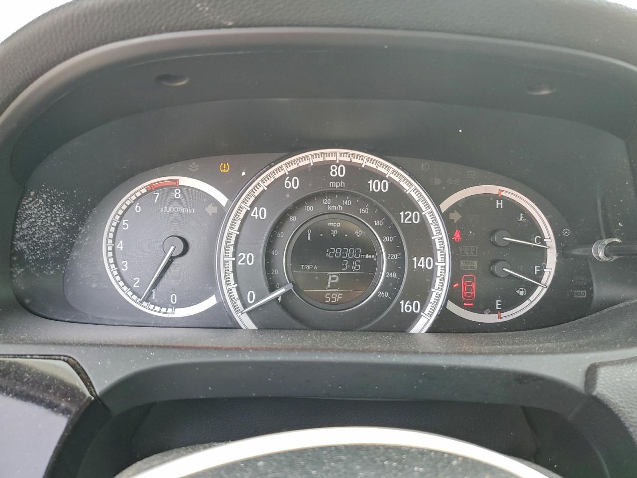 2016 HONDA ACCORD LX photo 9