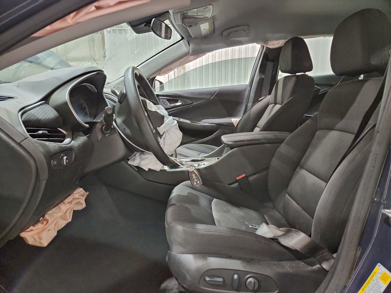 2025 CHEVROLET MALIBU LT photo 7