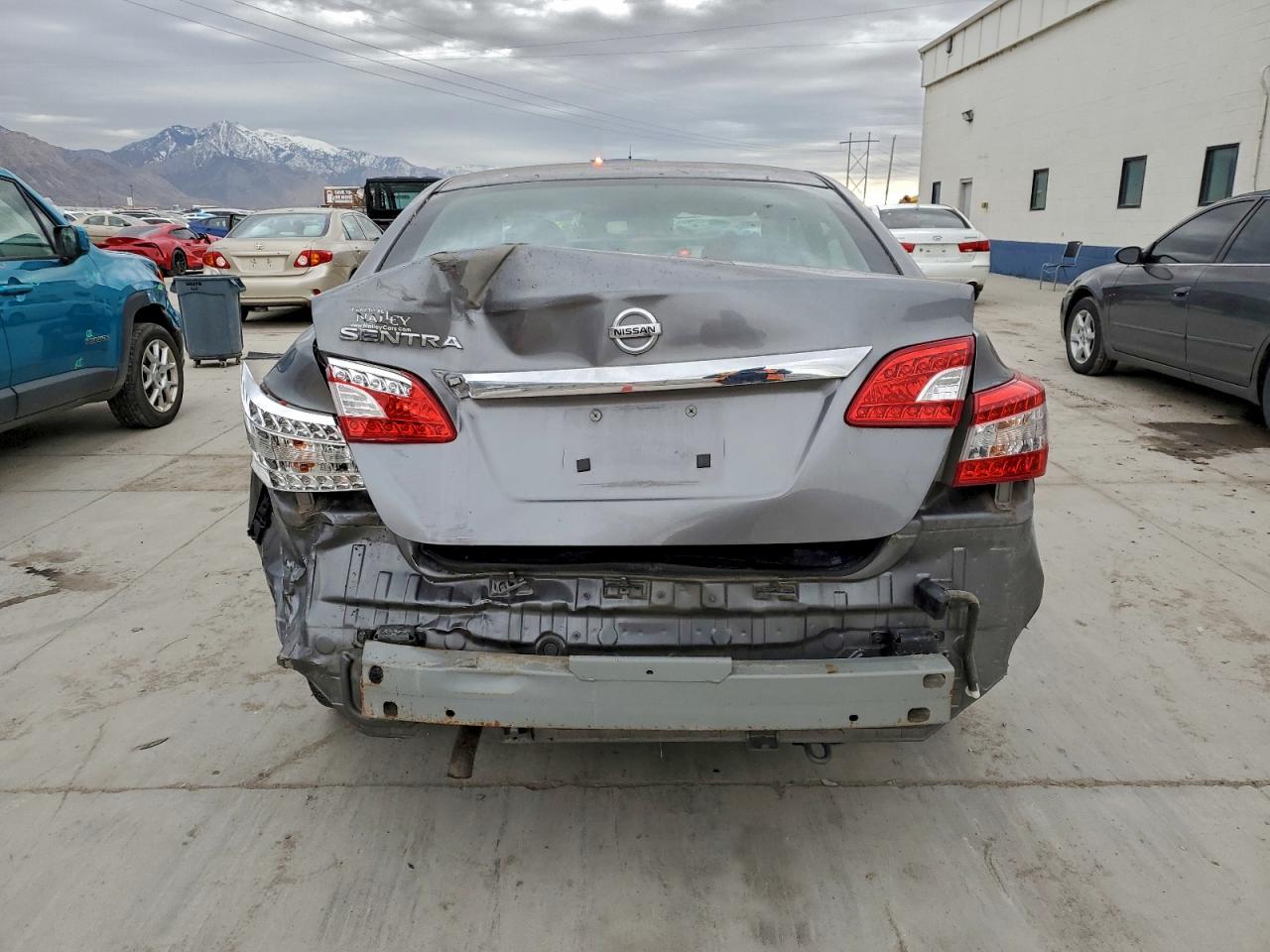 2015 NISSAN SENTRA S photo 6