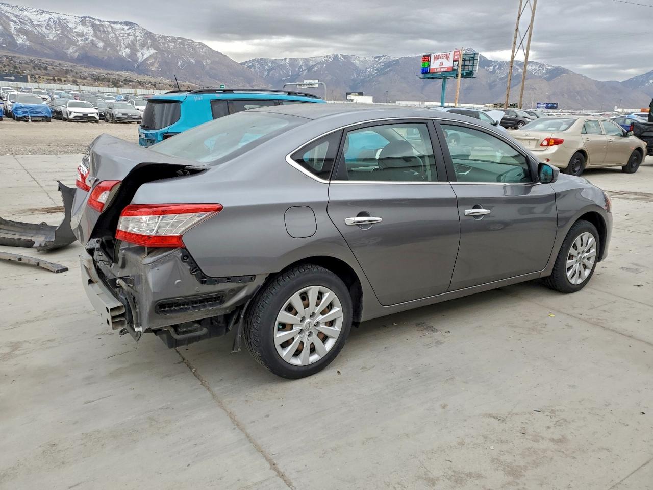 2015 NISSAN SENTRA S photo 3