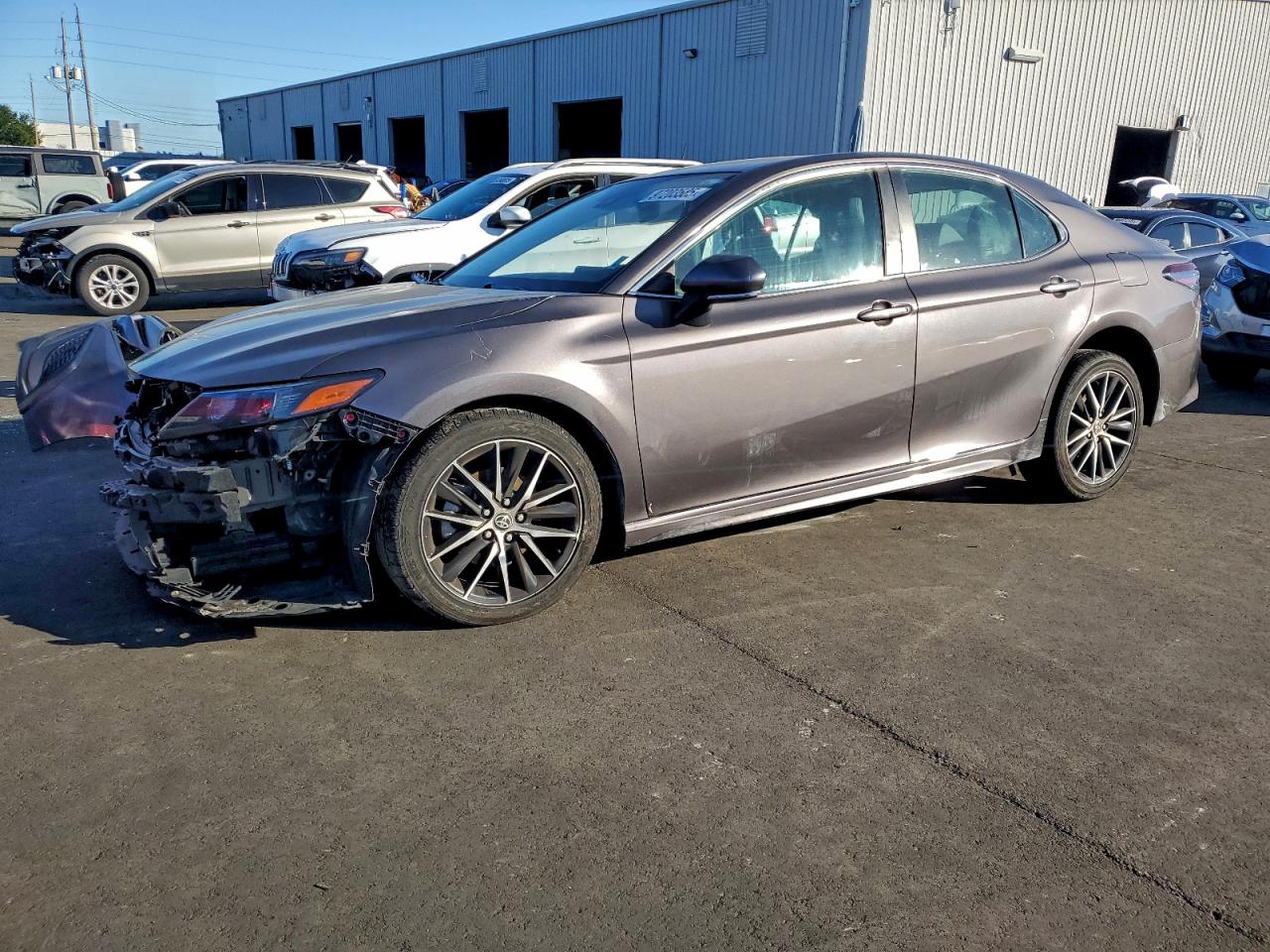 2022 TOYOTA CAMRY