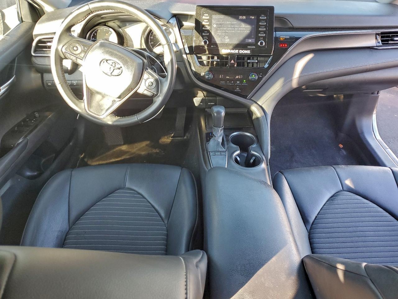 2022 TOYOTA CAMRY SE photo 8