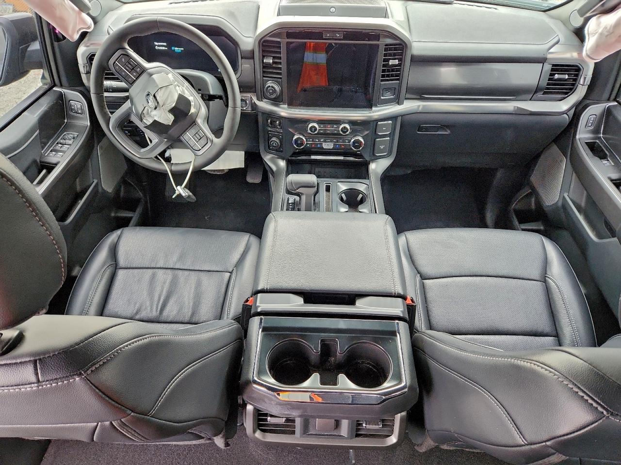 2025 FORD F150 LARIAT photo 29