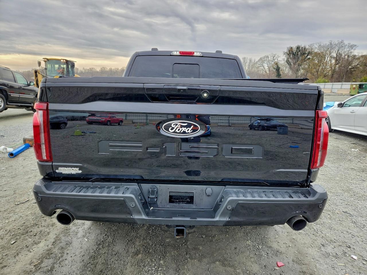 2025 FORD F150 LARIAT photo 21