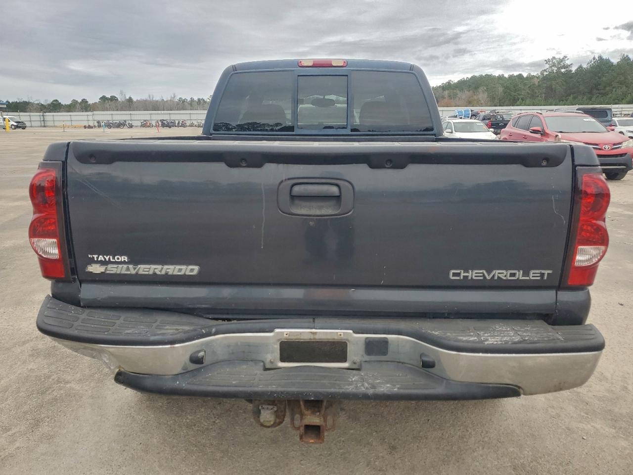 2004 CHEVROLET SILVERADO K1500 photo 6
