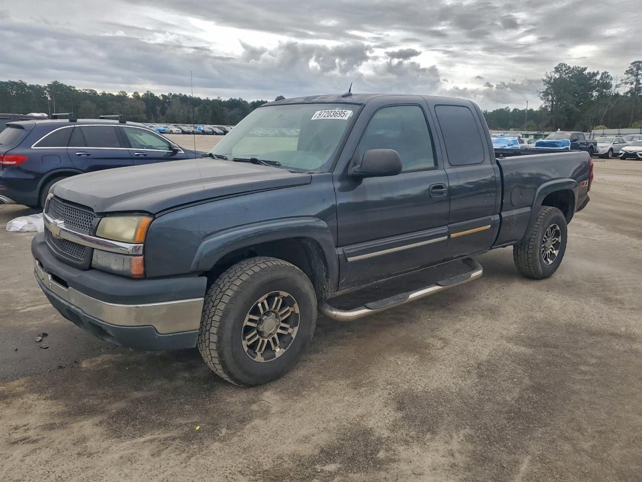 2004 CHEVROLET SILVERADO