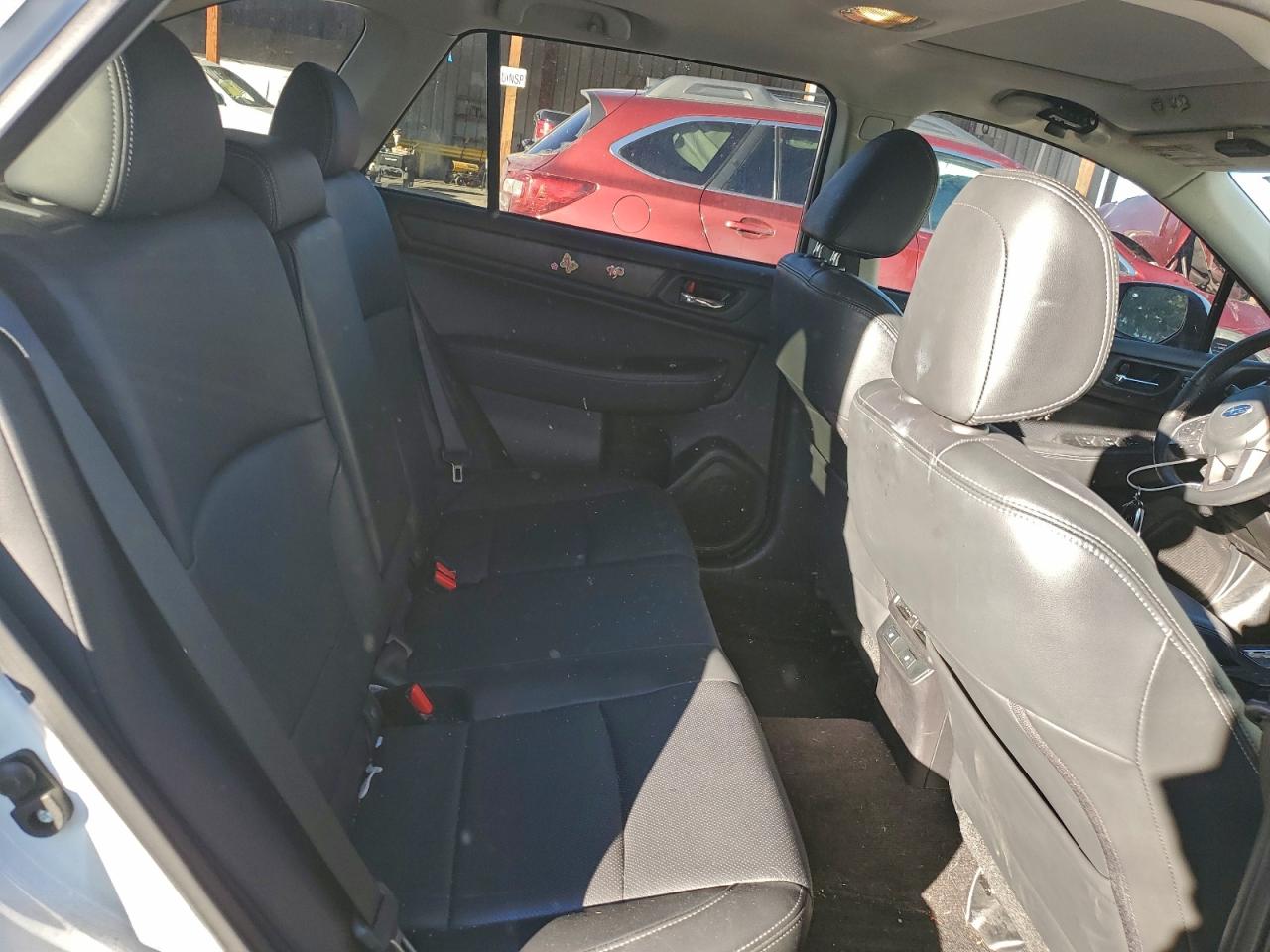 2015 SUBARU OUTBACK 3.6R LIMITED photo 10