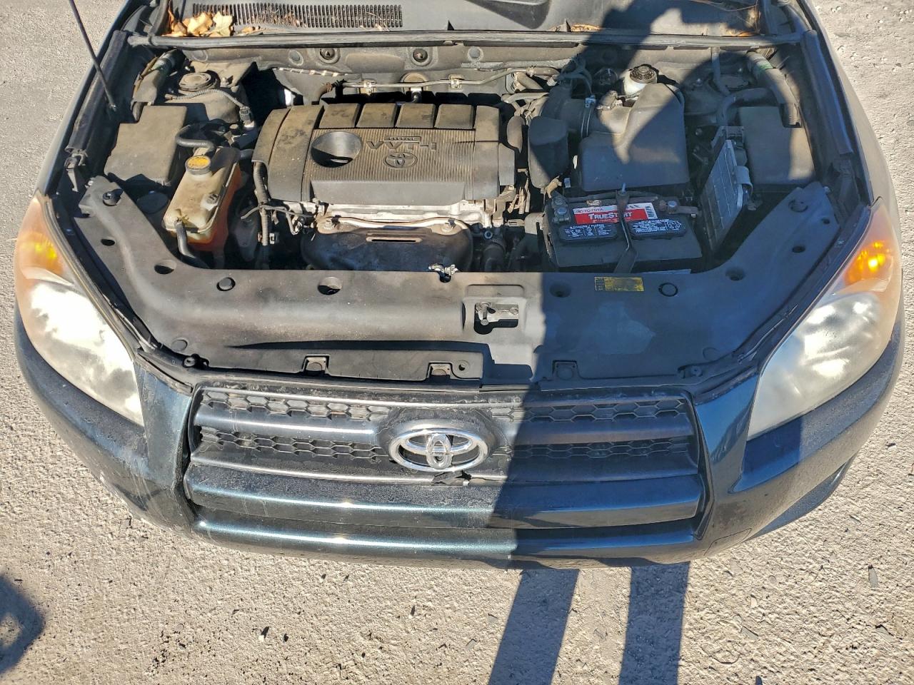 2011 TOYOTA RAV4 photo 12