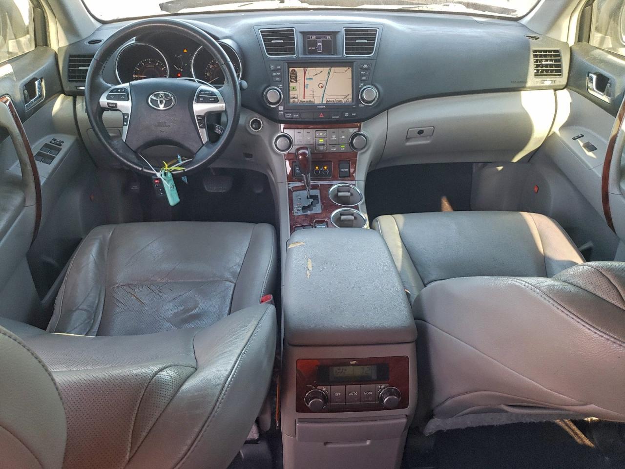 2012 TOYOTA HIGHLANDER LIMITED photo 15