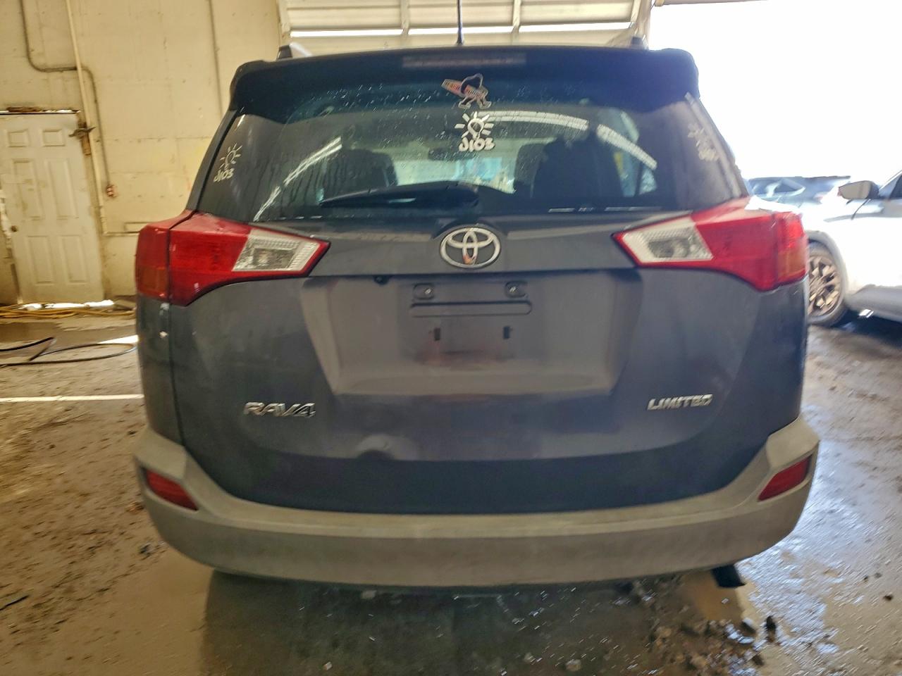 2013 TOYOTA RAV4 LIMITED photo 16