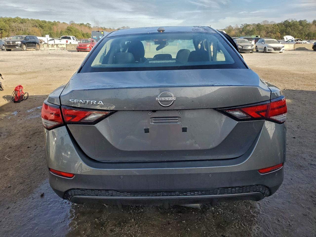 2025 NISSAN SENTRA SV photo 11