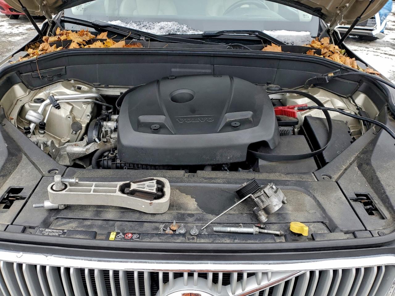 2016 VOLVO XC90 T6 photo 12