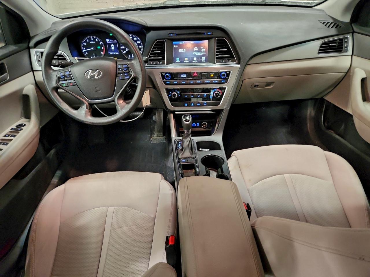 2016 HYUNDAI SONATA SE photo 8