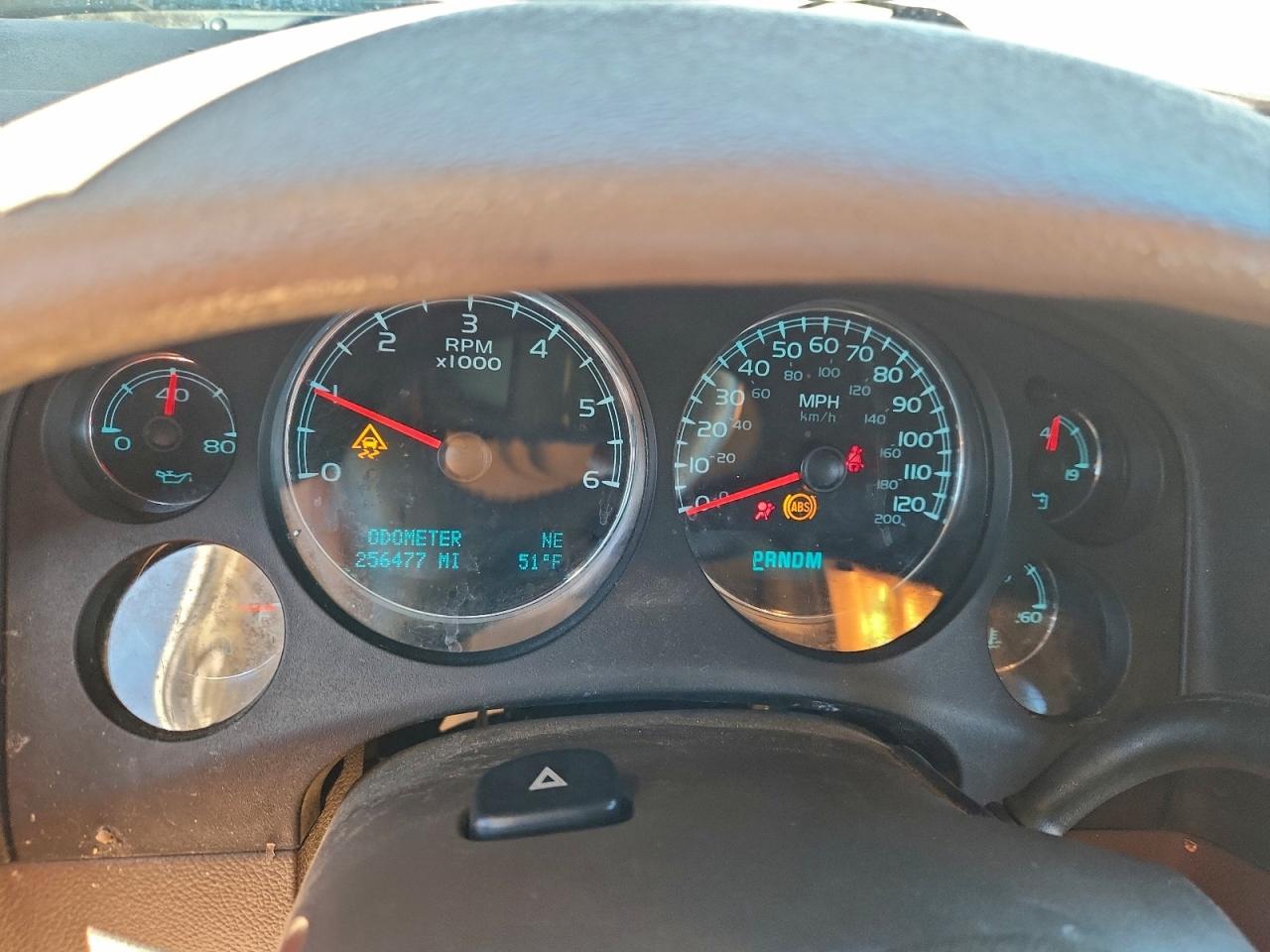 2011 CHEVROLET SUBURBAN C1500 LTZ photo 9