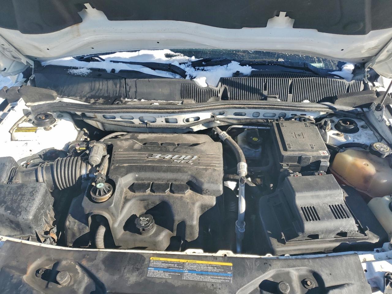 2008 PONTIAC TORRENT photo 12