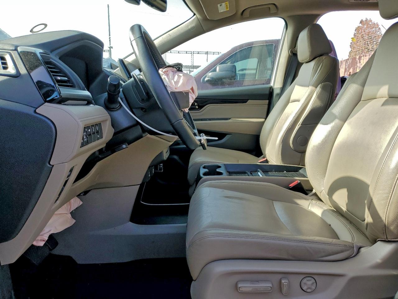 2023 HONDA ODYSSEY TOURING photo 7
