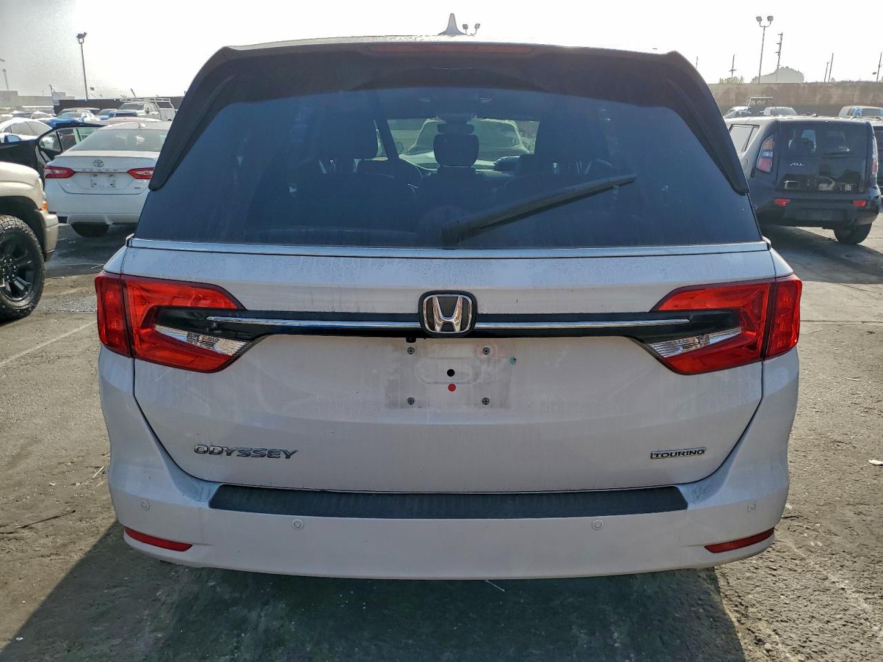 2023 HONDA ODYSSEY TOURING photo 6