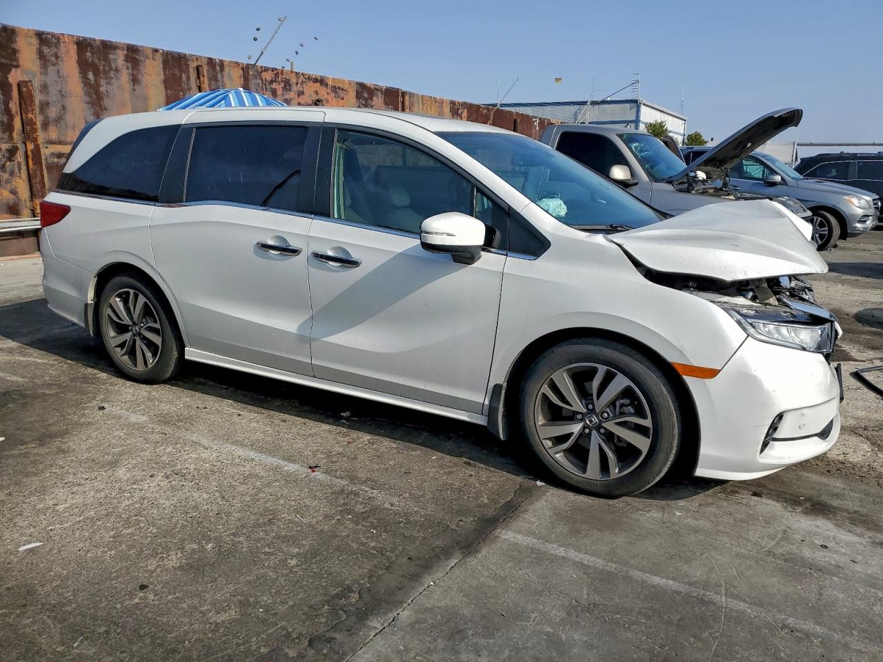 2023 HONDA ODYSSEY TOURING photo 4
