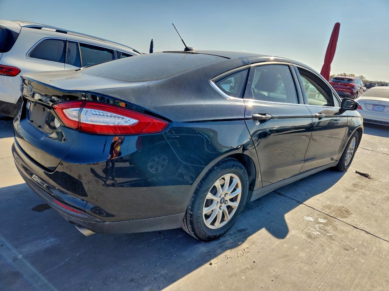 2016 FORD FUSION S photo 3