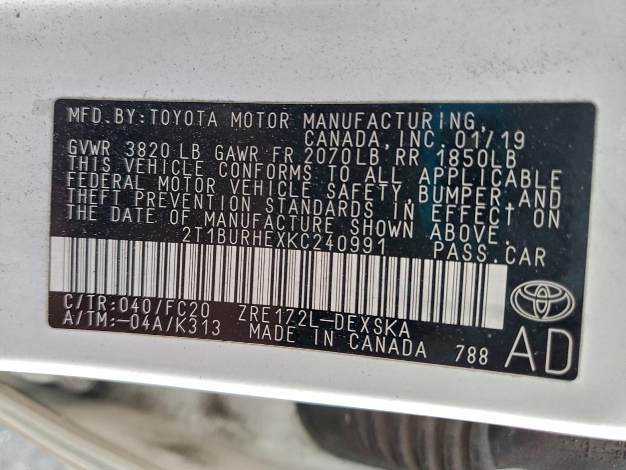 2019 TOYOTA COROLLA L photo 12