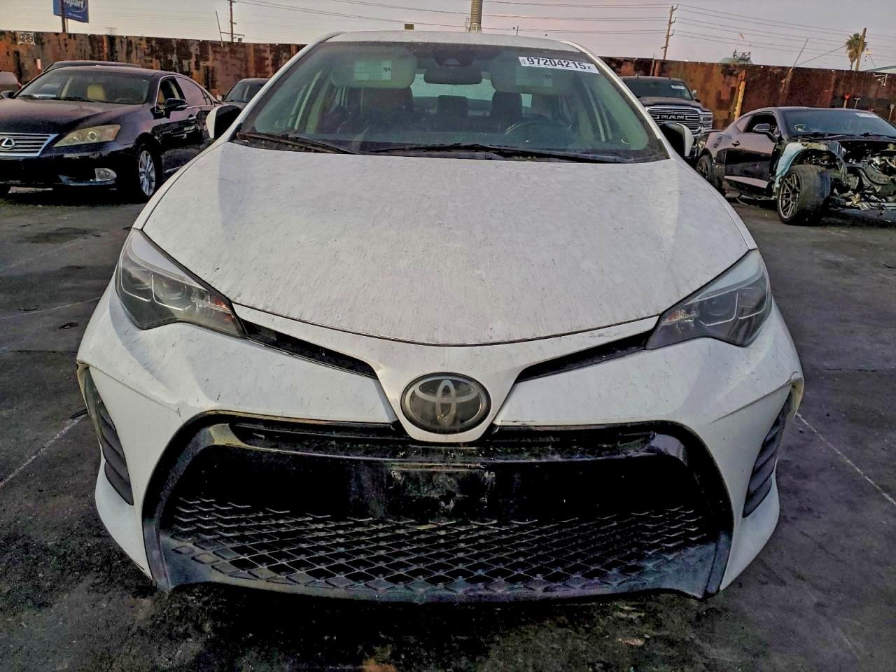 2019 TOYOTA COROLLA L photo 5