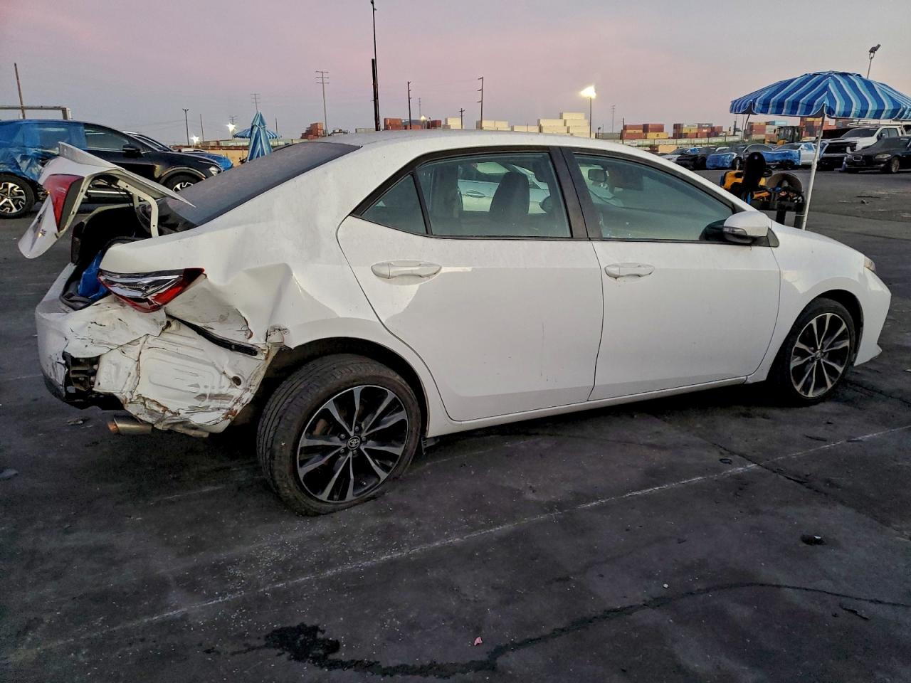2019 TOYOTA COROLLA L photo 3