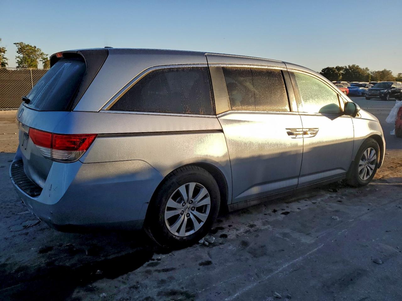 2014 HONDA ODYSSEY EXL photo 3