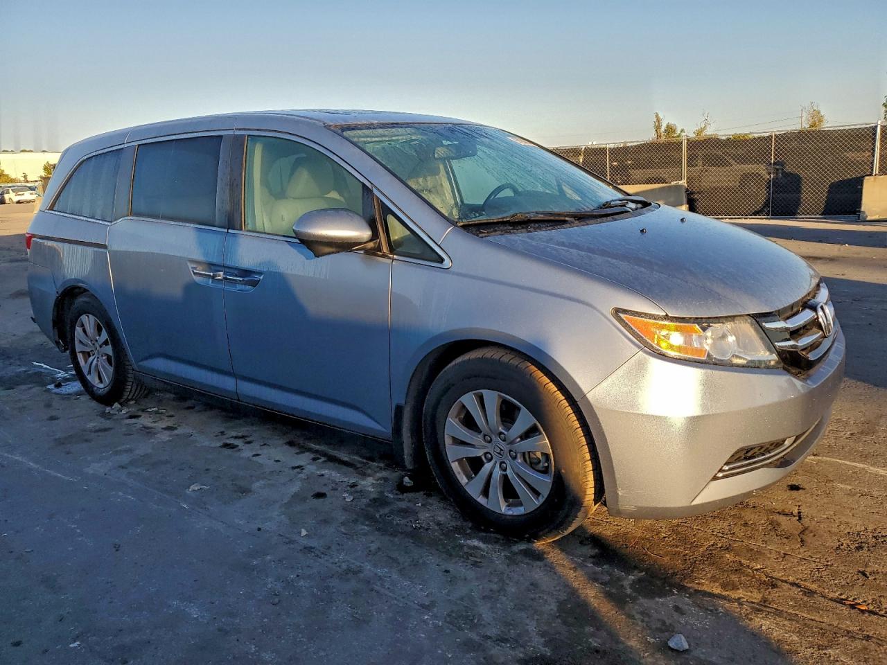 2014 HONDA ODYSSEY EXL photo 4