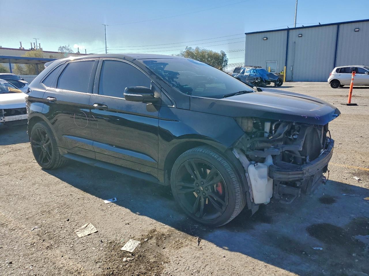 2019 FORD EDGE ST photo 4