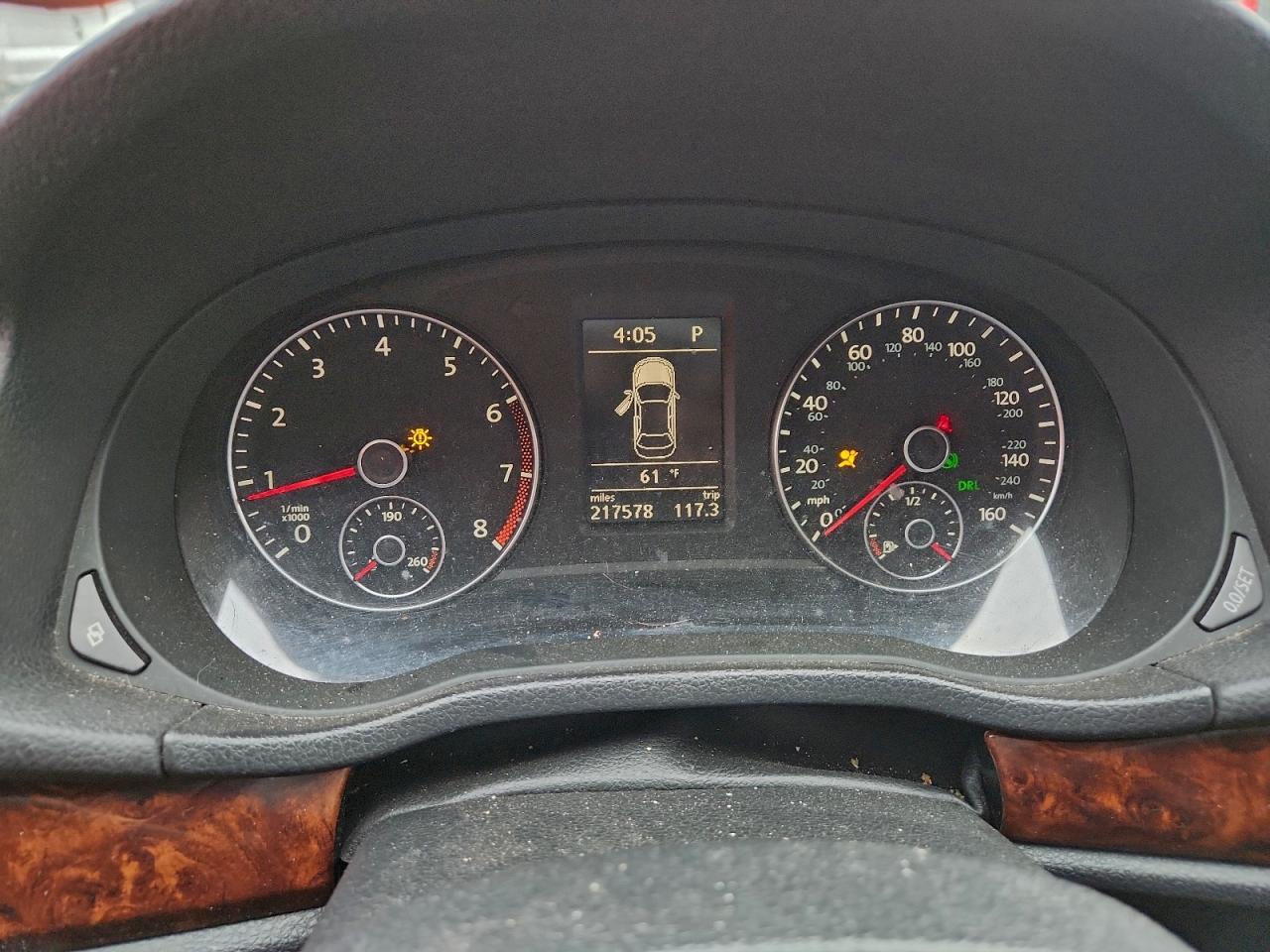 2012 VOLKSWAGEN PASSAT SEL photo 9