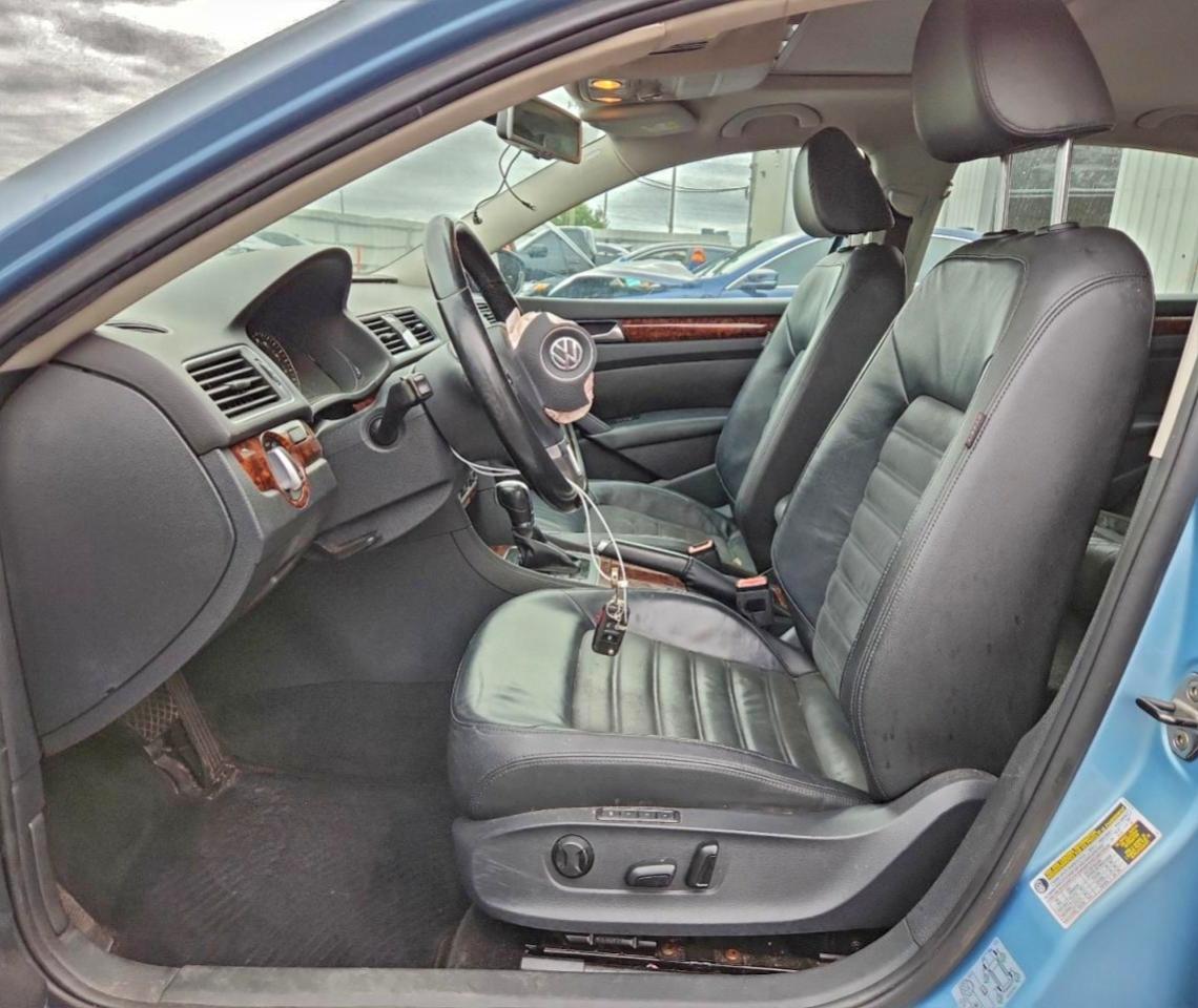 2012 VOLKSWAGEN PASSAT SEL photo 7