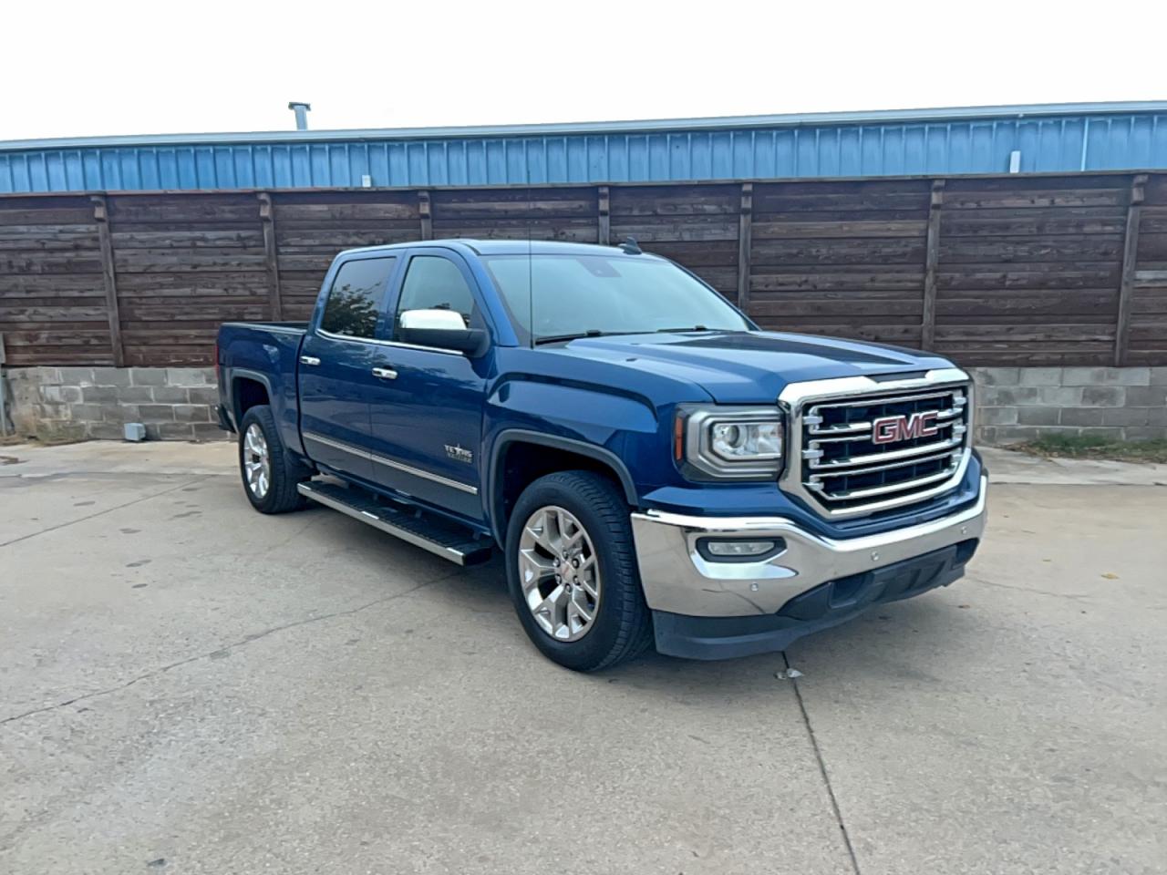 2017 GMC SIERRA