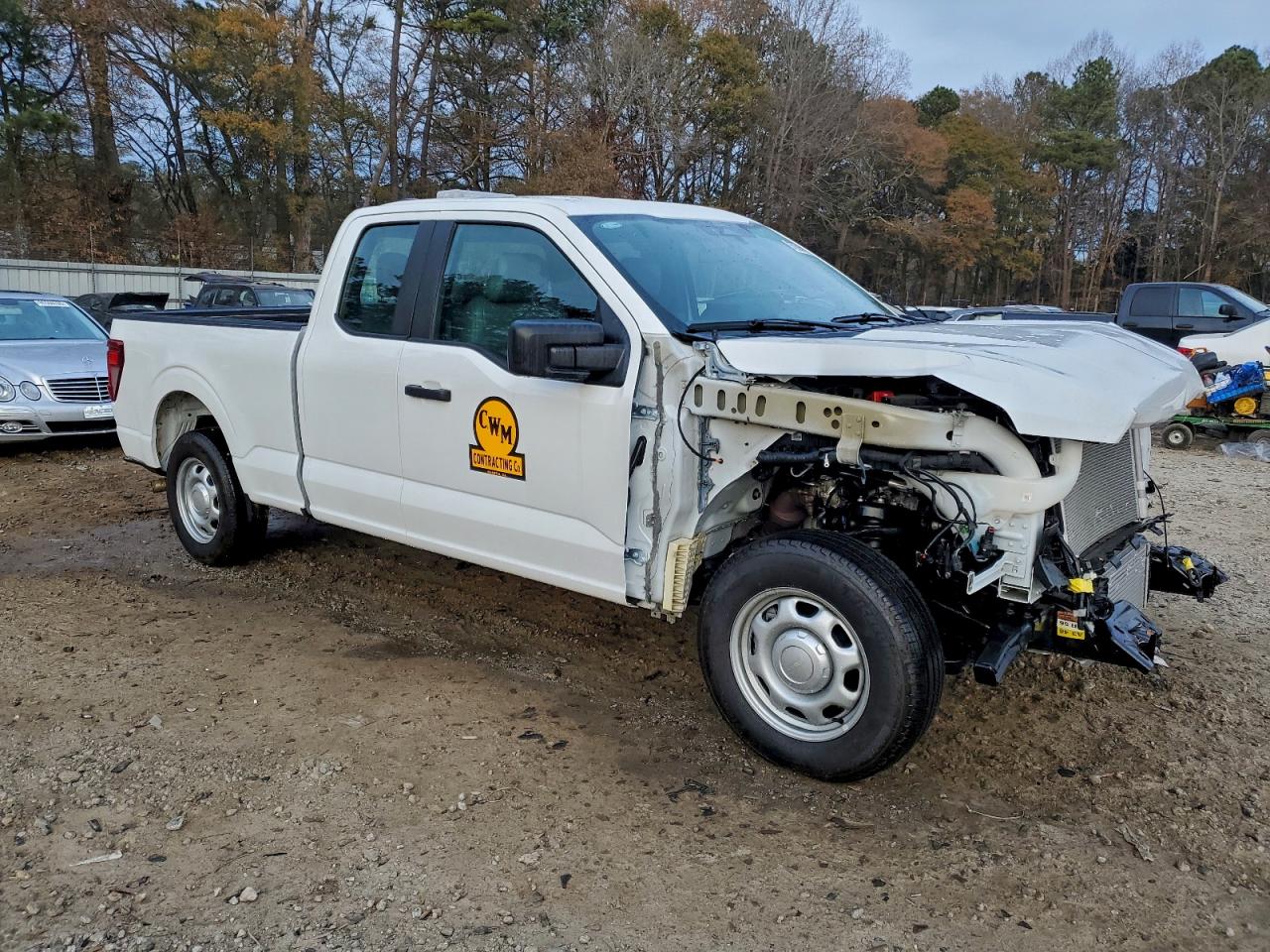 2025 FORD F150 XL photo 4