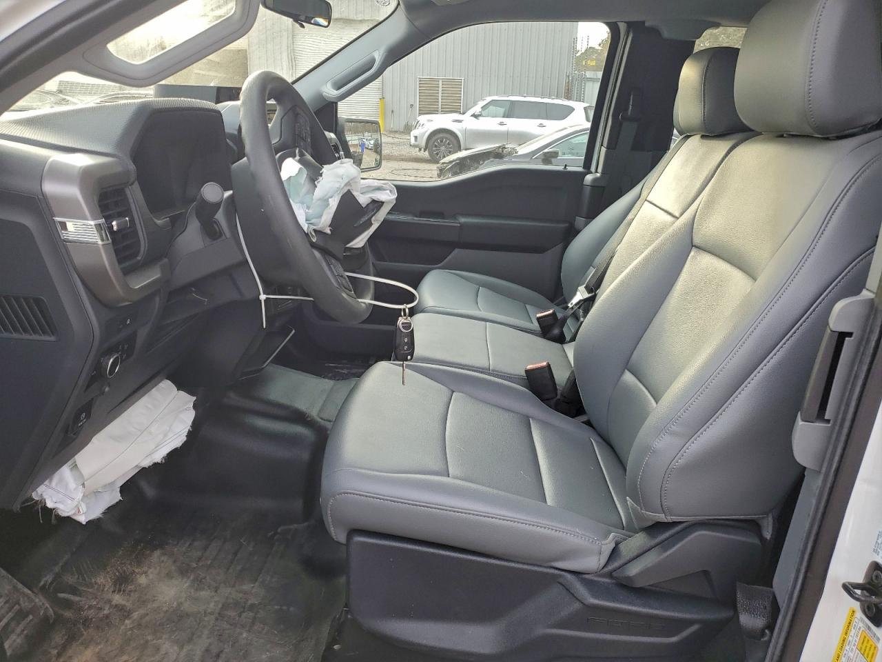 2025 FORD F150 XL photo 7