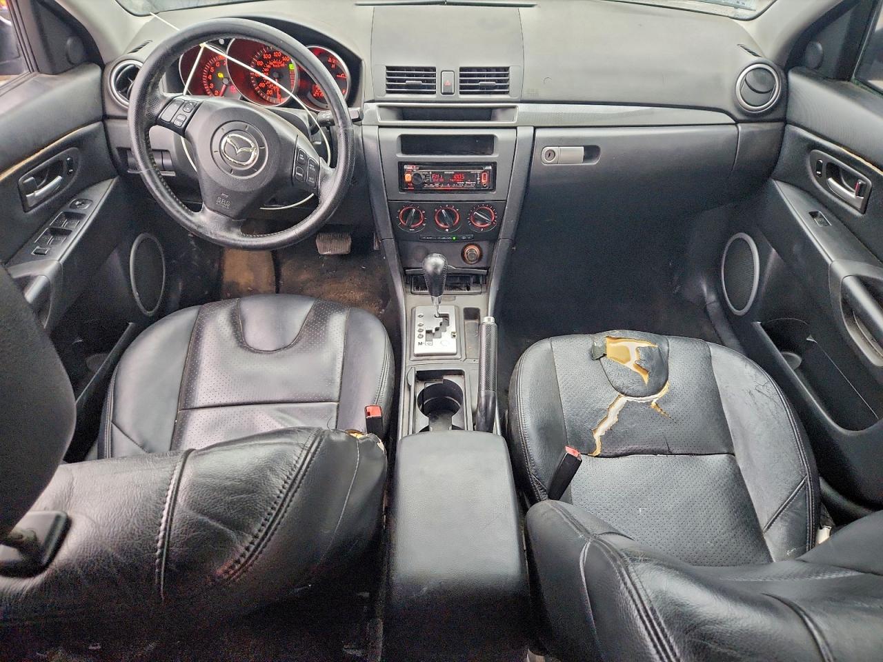 2005 MAZDA 3 HATCHBACK photo 8