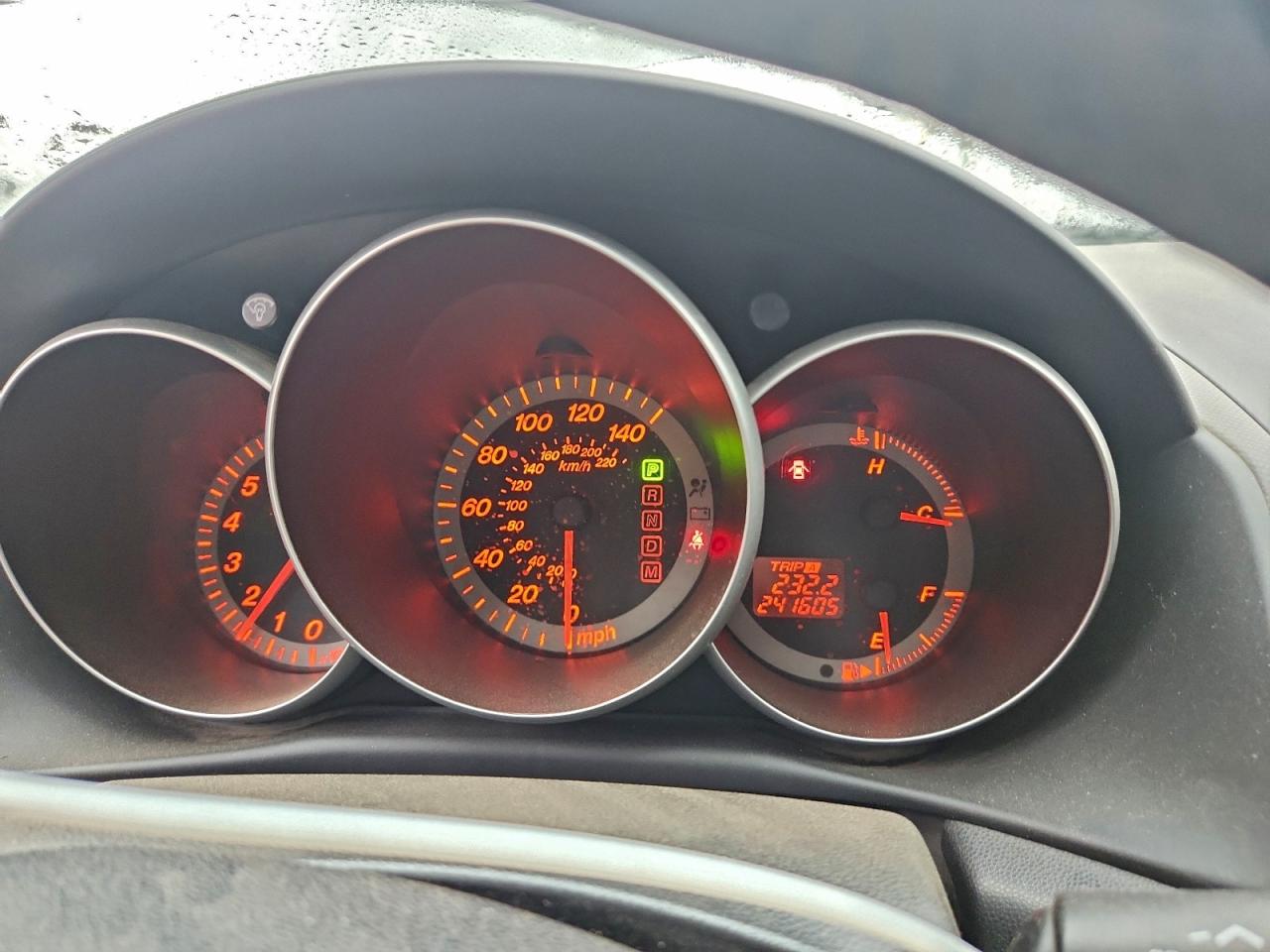 2005 MAZDA 3 HATCHBACK photo 9