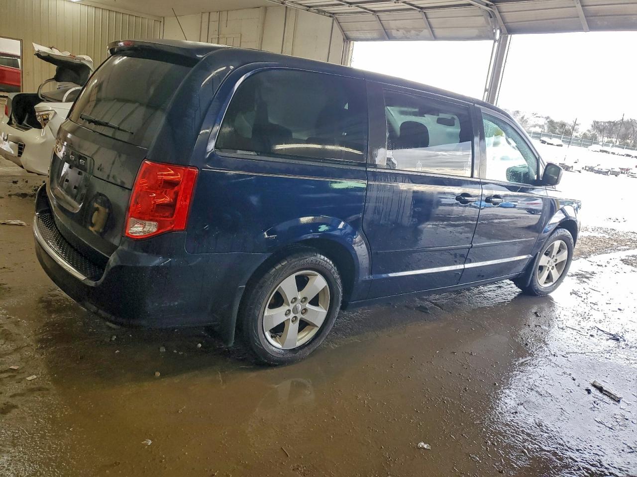 2013 DODGE GRAND CARAVAN SE photo 3