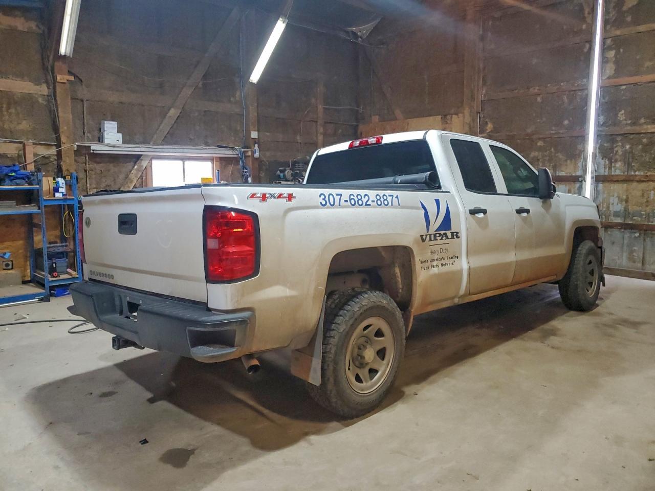 2014 CHEVROLET SILVERADO K1500 photo 3