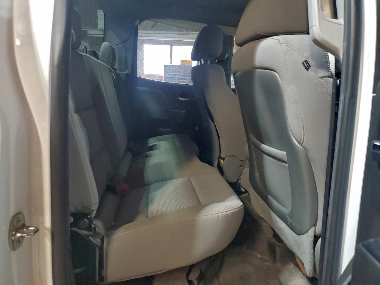 2014 CHEVROLET SILVERADO K1500 photo 10