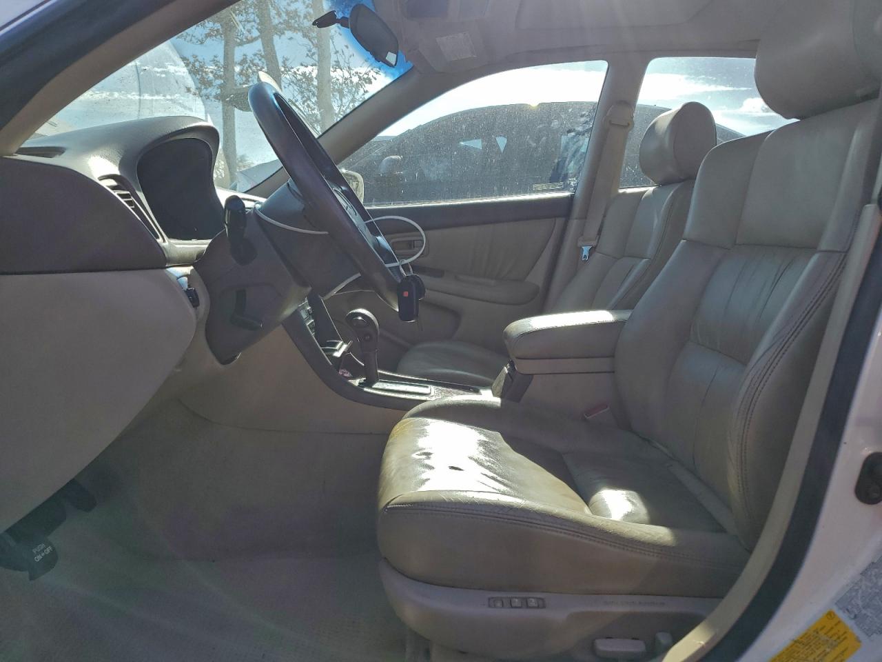 1999 LEXUS ES 300 photo 7