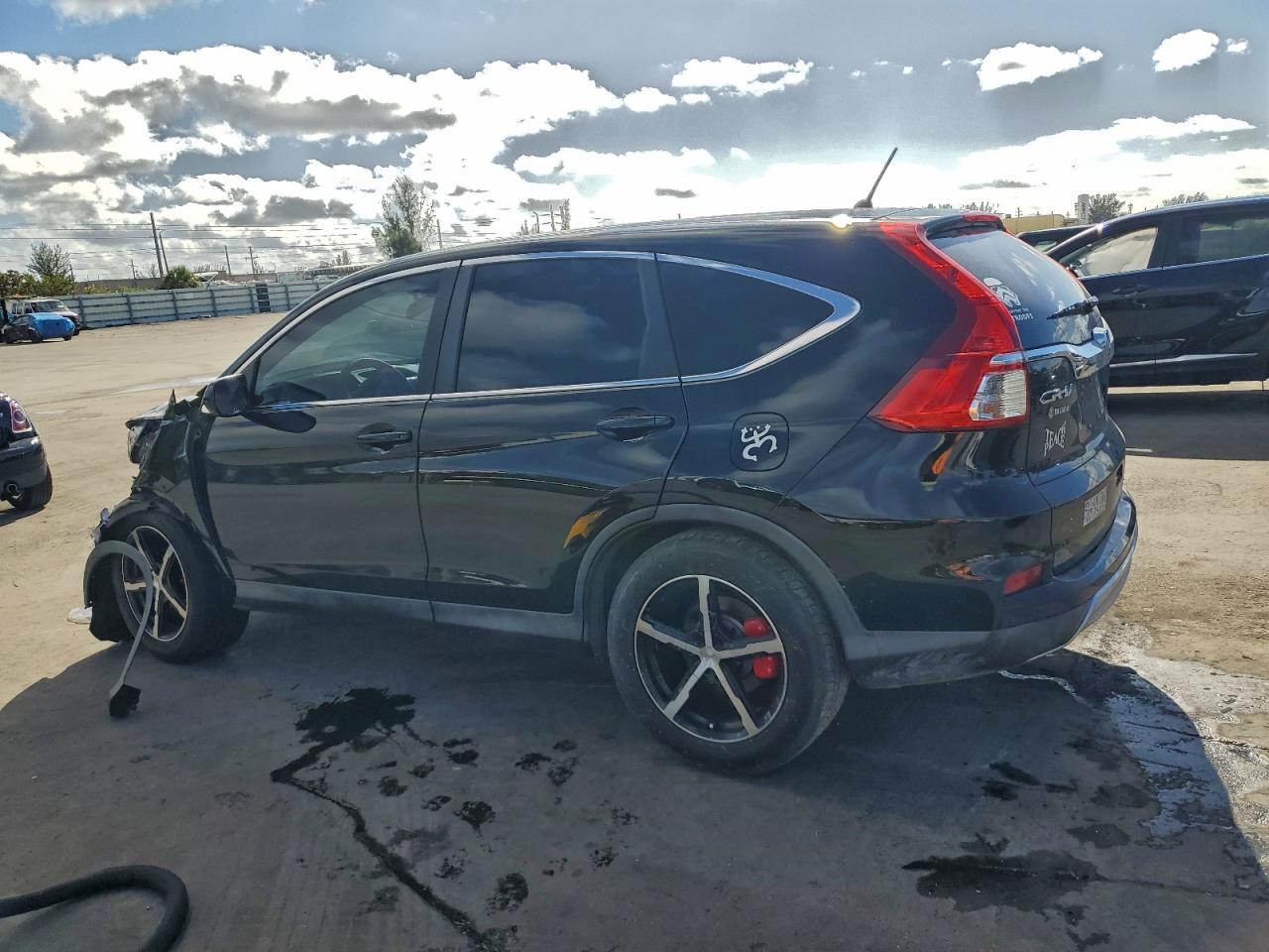 2015 HONDA CR-V EX photo 2