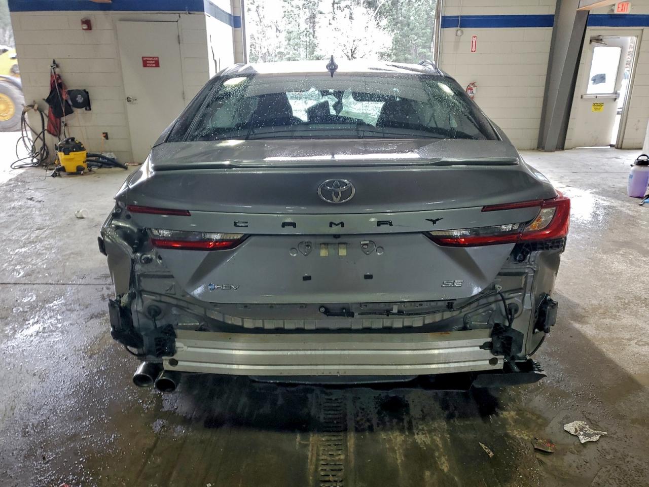 2025 TOYOTA CAMRY XSE photo 6
